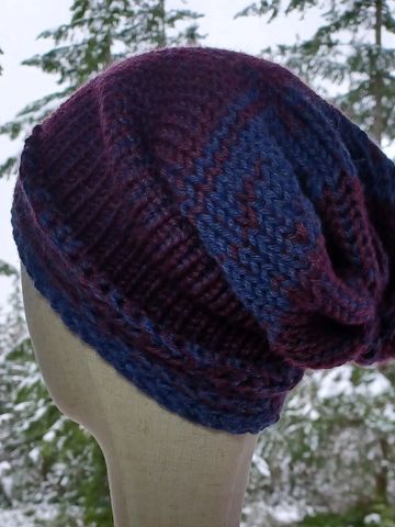 Slouchy beanie  |  Merlot