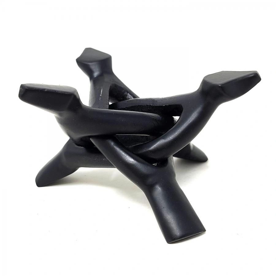 Metal Tripod Stand