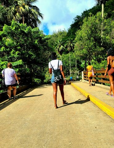 Hawaii, Strolling in the National Park 