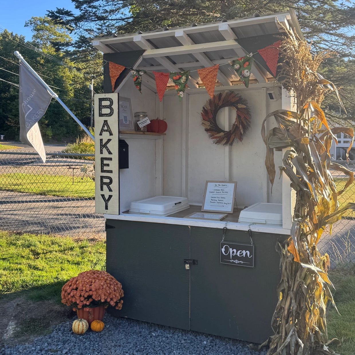 Farm stand decorated for fall