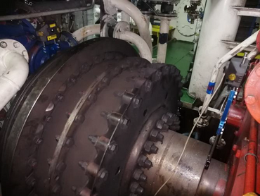 Main engine to PTO gearbox laser alignment