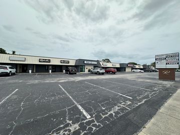 Exterior photo of 503-523 N Harbor City Blvd. commercial property.