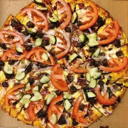 Mission pizza and pub