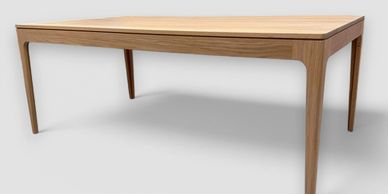 Table en bois, chêne, moderne
