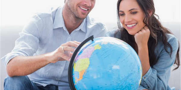 map, globe, nurses choosing where to work