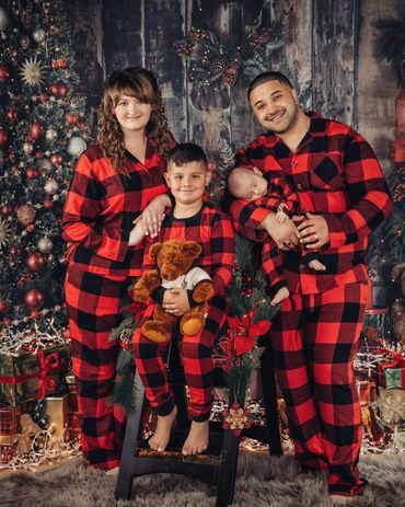 Roseville CA photographer Christmas themed portraits