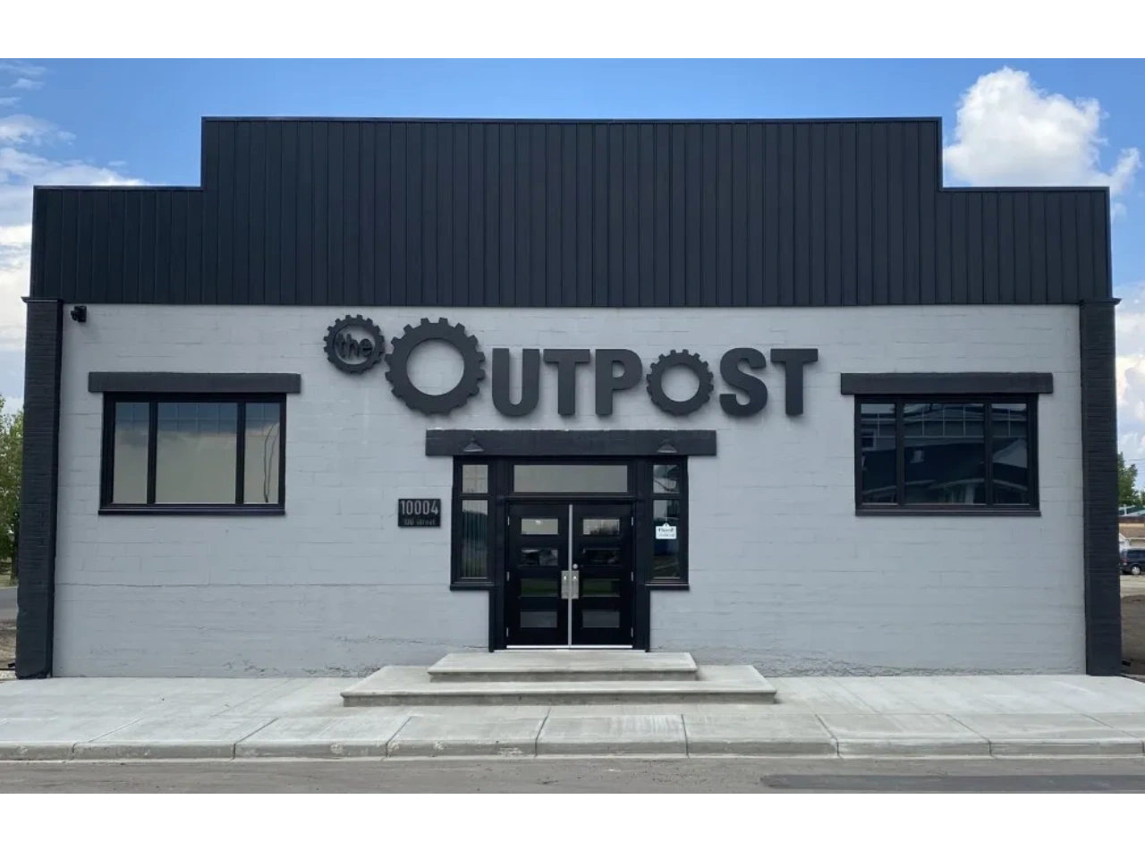 The Outpost Mancave / She Shed Store Hythe, Alberta