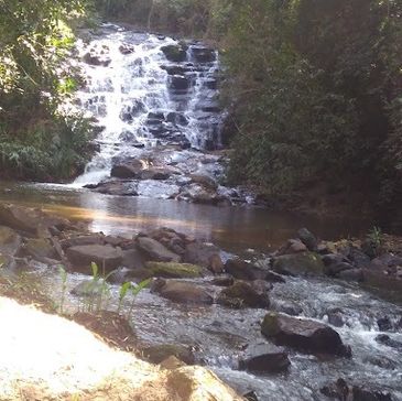 Cachoeira Dourada Camping