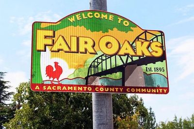 Sign- Welcome To Fair Oaks. welcome-waggin.com
