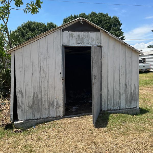 Shed Removal - West Palm Beach, FL
Haul Away 561 - Junk Removal (561) 247-1180