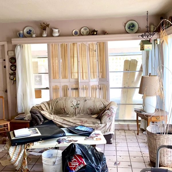 Estate Clean Outs - Wellington, FL
Haul Away 561 - Junk Removal (561) 247-1180