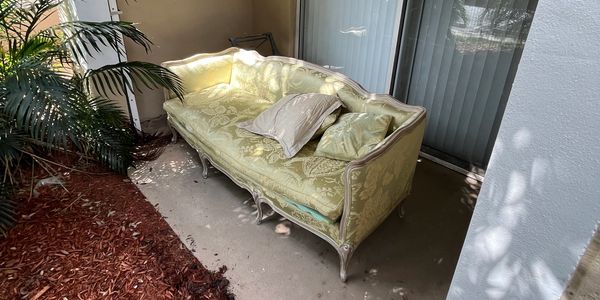 Couch Removal - Tequesta, FL