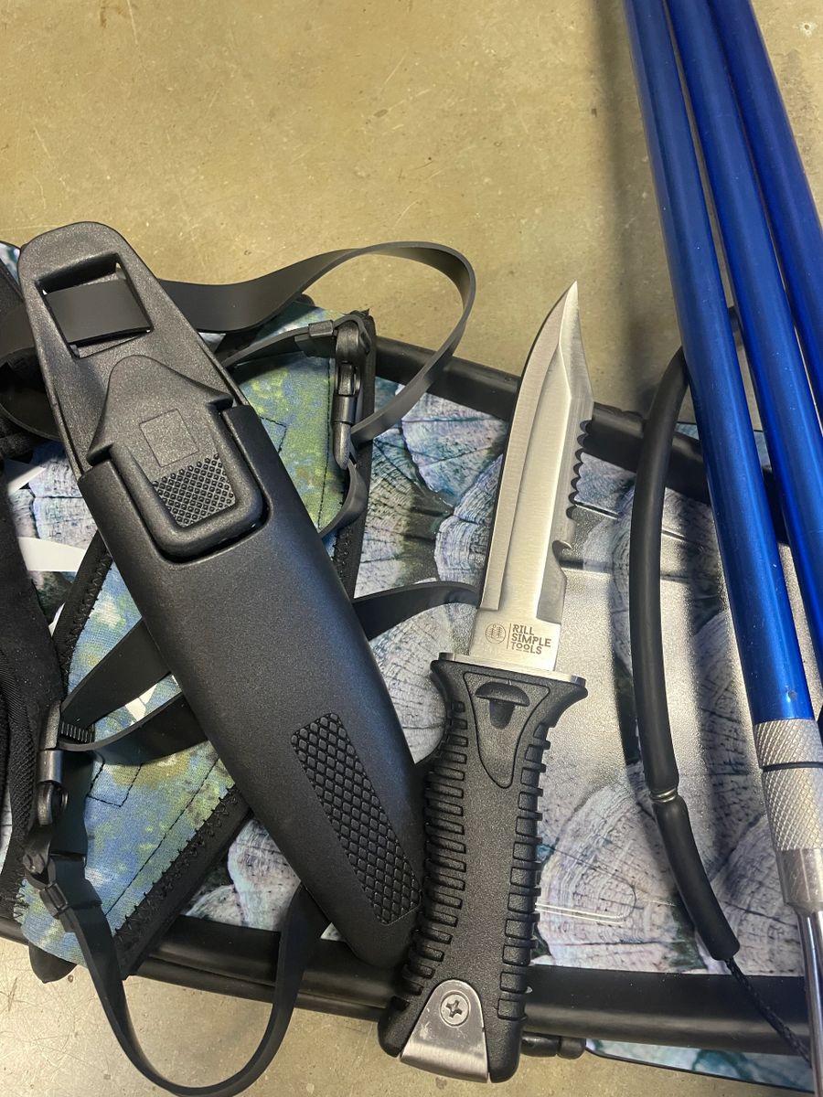 The frogman dive river knife