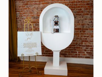 Celebrations by HER LLC video phone guestbook in Des Moines, IA
