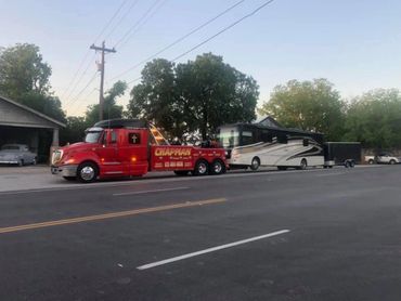 RV Motor Coach Heavy Duty Towing - Burnet Texas