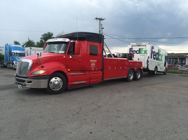 Fed Ex Heavy Duty Towing - Burnet Texas