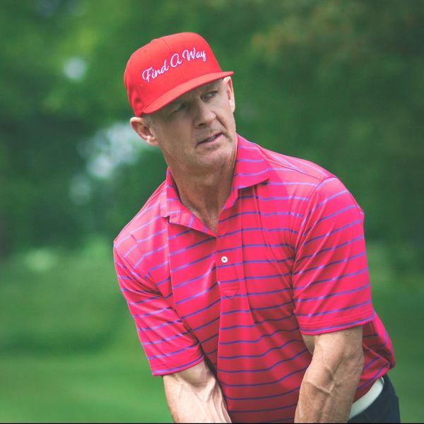 NFL legend Merril Hoge joins clients for VIP experience. book NFL golfers  at Hole19Events.com