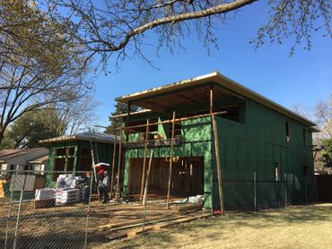 New Home Balcony Construction

Balcony , Balcony Repair, Dallas Waterproofing,  Dallas Balcony.
