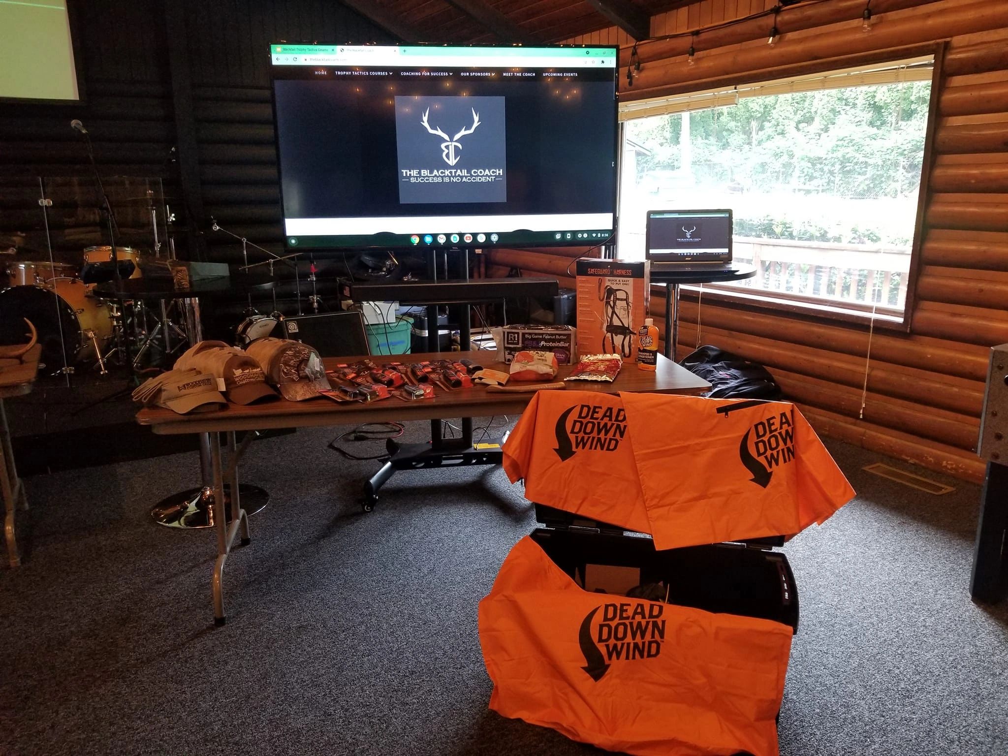 EQUIPPING SERIOUS HUNTERS WITH KNOWLEDGE AND TOOLS NECESSARY TO HARVEST  TROPHY BLACKTAIL YEAR AFTER