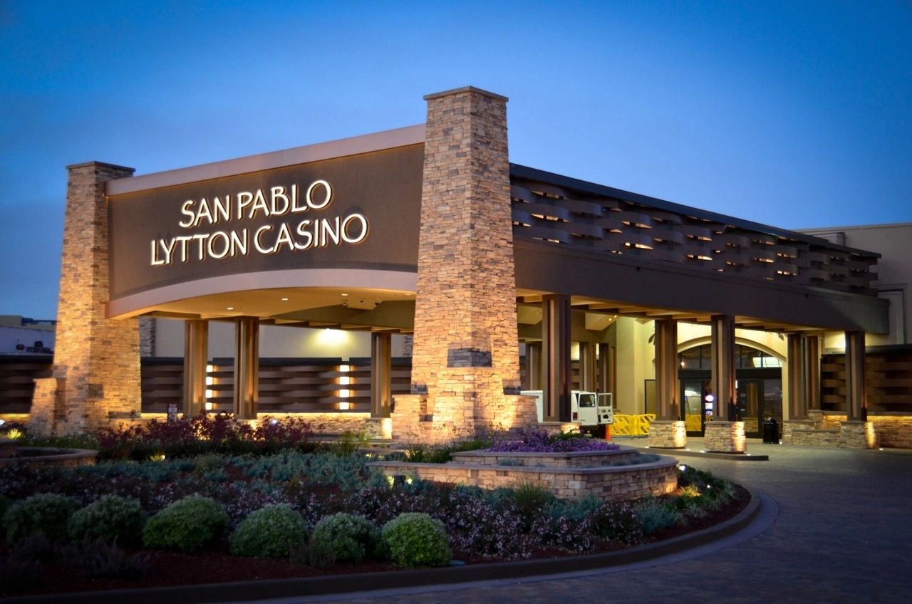 San Pablo Lytton Casino Front Entrance
