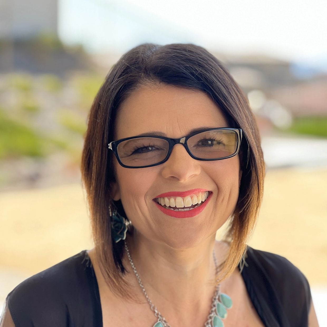 Dr. Summer Silva