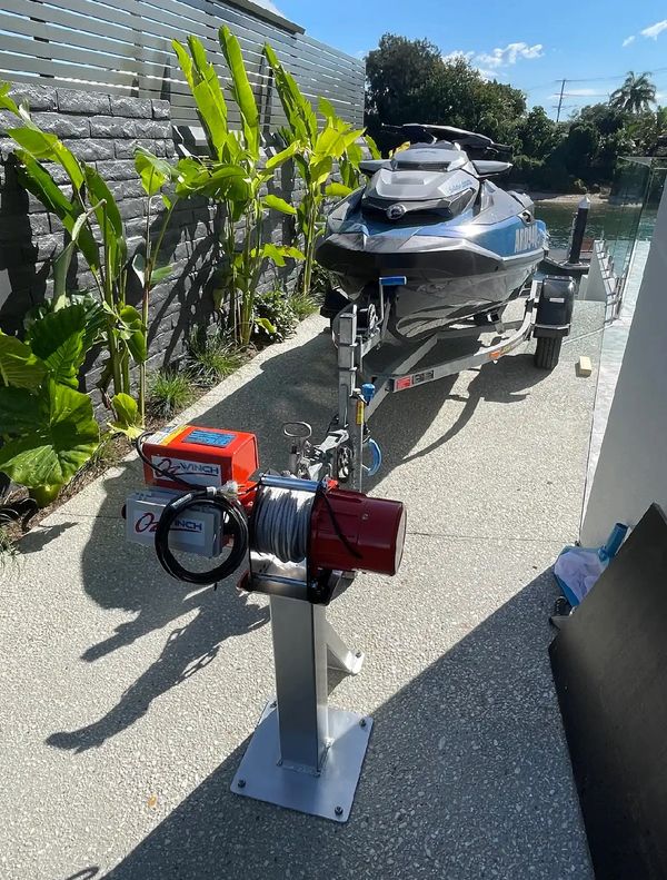 Boat ramp/Slipway 240 AC winch and winch post 