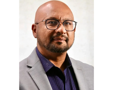 Utsah Khianra—enterprise sales leader and digital transformation strategis