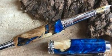 Plume berezia fusion bois et acrylique bleu