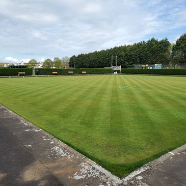 Monmouth Bowls green looking back from the A40.