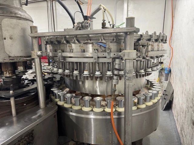 Brewery Equipment; Bottler