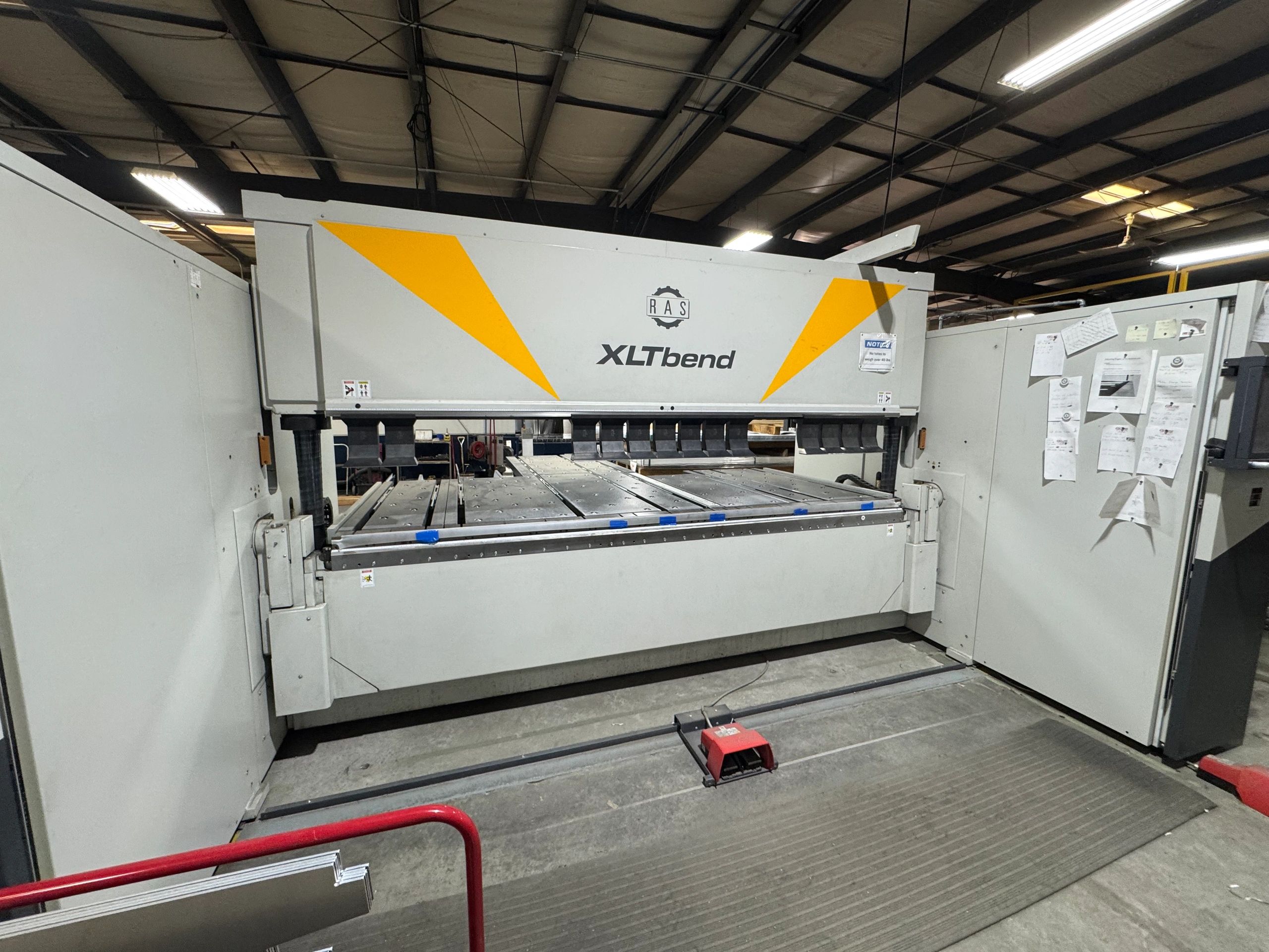 Manufacturing Equipment; Metal Bending Machine