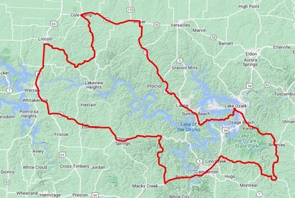 A map with a red line showing the scenic drive