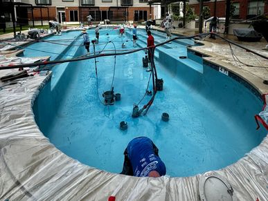 Apartment pool plaster with Brilliant Blue in Dallas TX
