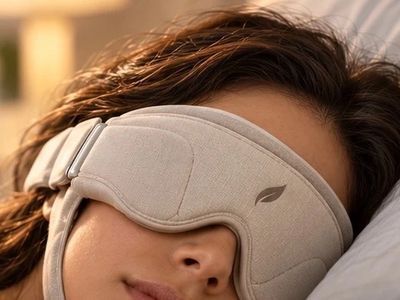 Close-up of the soft bioverà Sanctuary Sleep Mask worn over the eyes