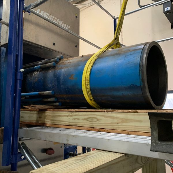 Hydraulic in blue on the display of the website