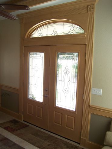 This beautiful grand entrance gives a wonderful first impression!