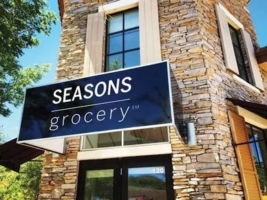 Seasons Grocery front view