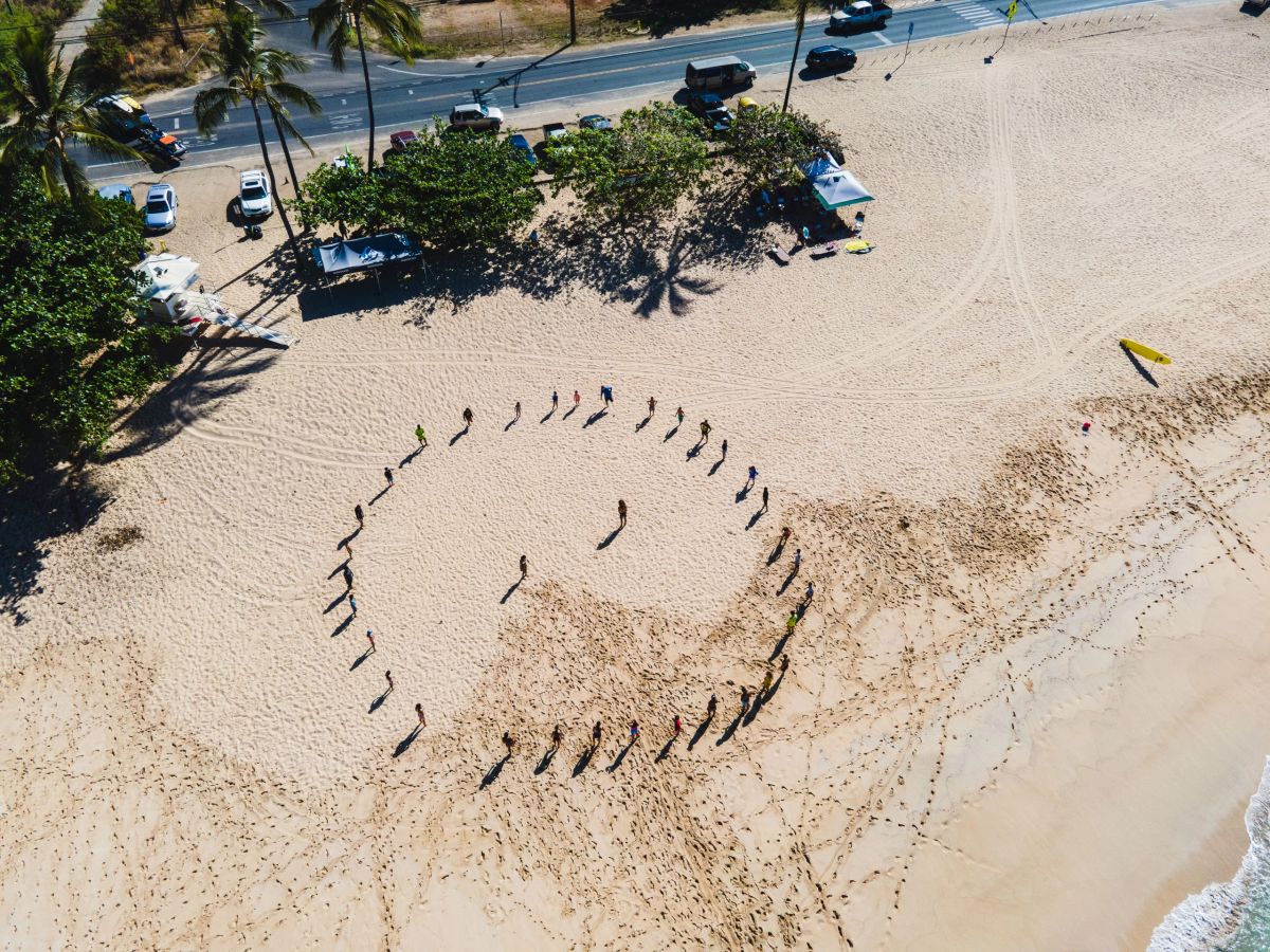 Mel Puʻu at Mākaha Beach