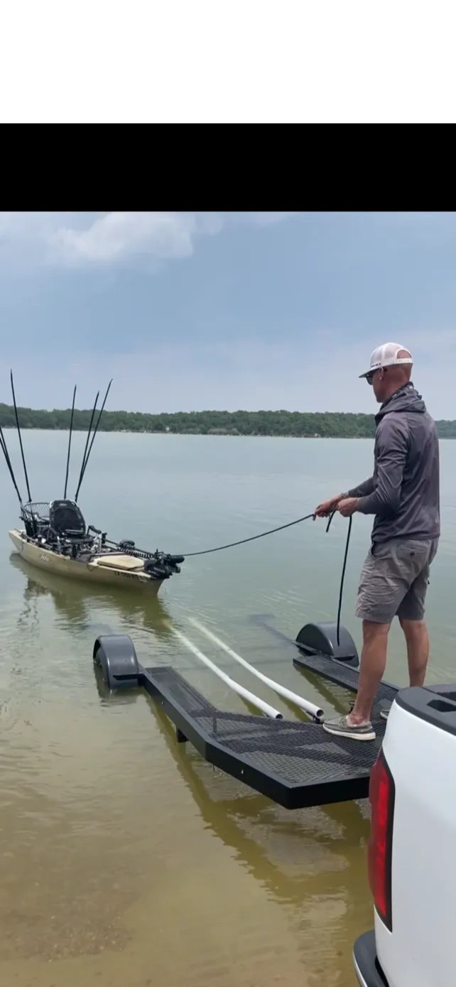 Truck or trailer❓ Definitely not complaining about using @the.reel.yak.dragger  trailer this week at Possum Kingdom. #kayakbassfishi