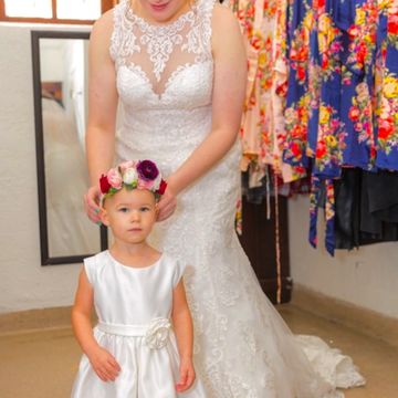 Flower girl flower crown