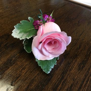 Pink boutonnière 