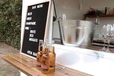 Vintage Mobile Horse Float Bar in NSW for Weddings and Events