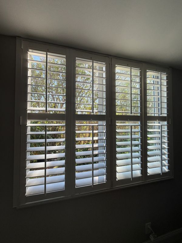 plantation shutter