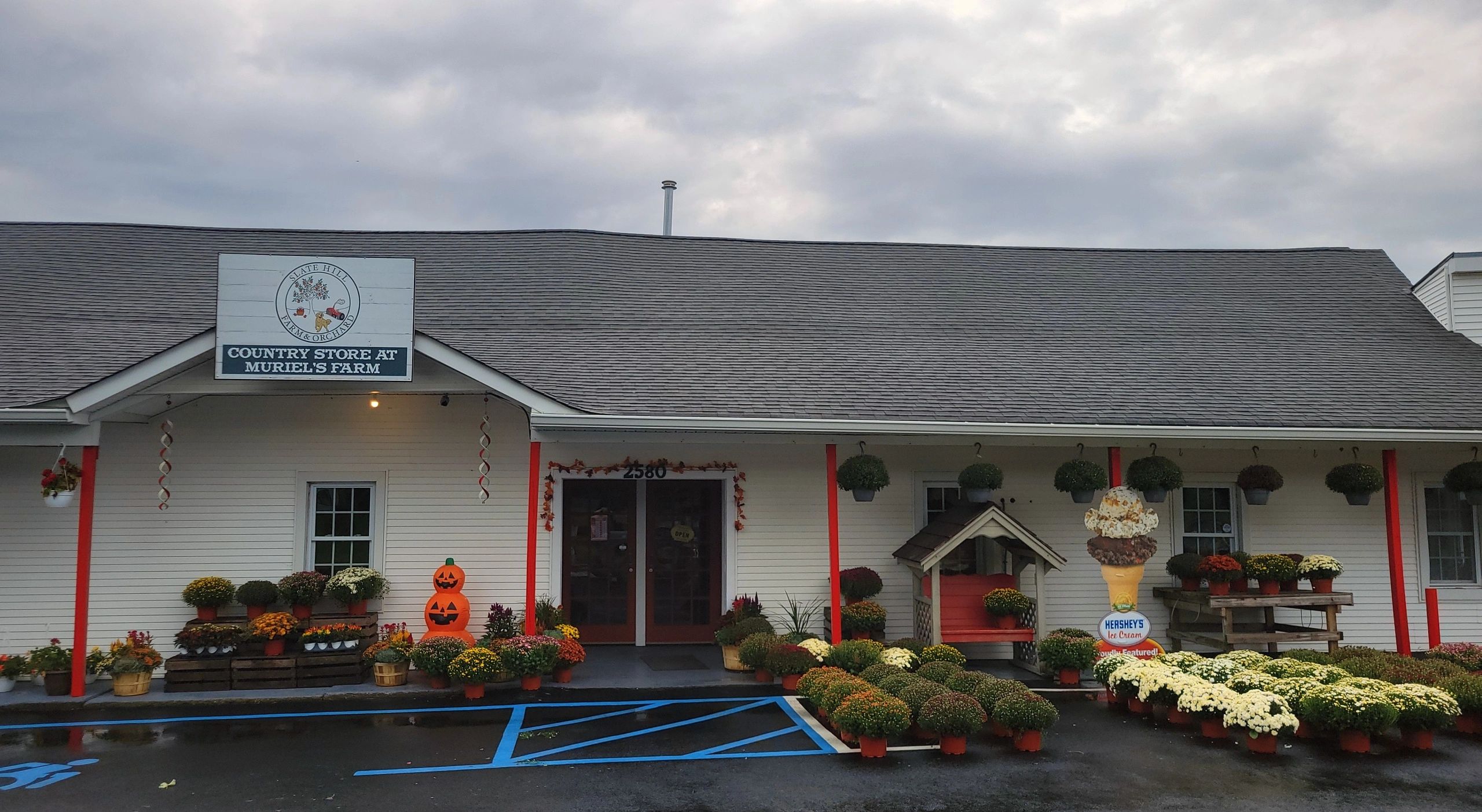 Slate Hill Farm & Orchard