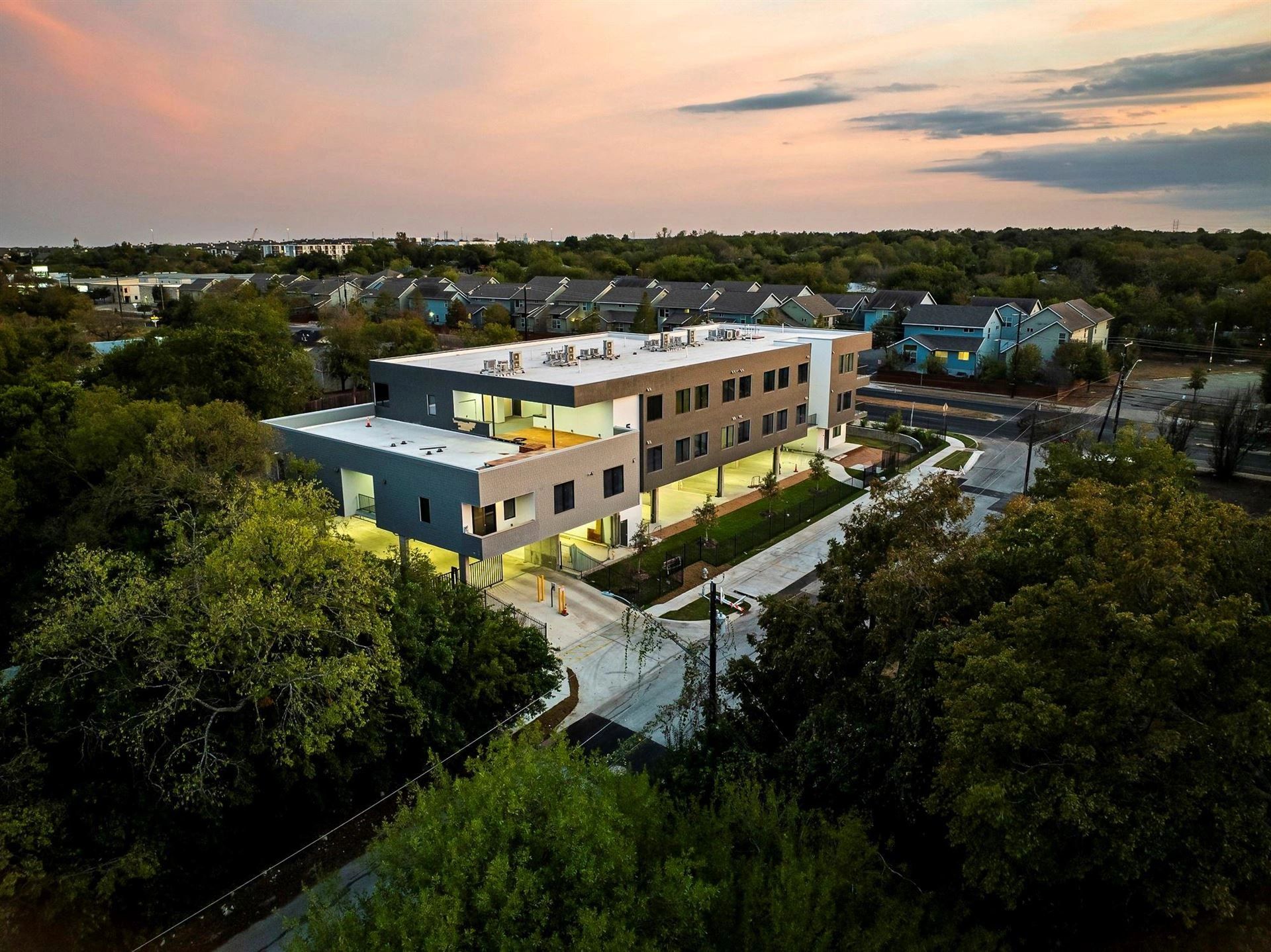 General Contractor - Blackridge Construction Llc