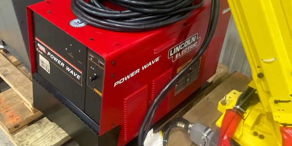 Lincoln Powerwave 455M Robotic welding power source