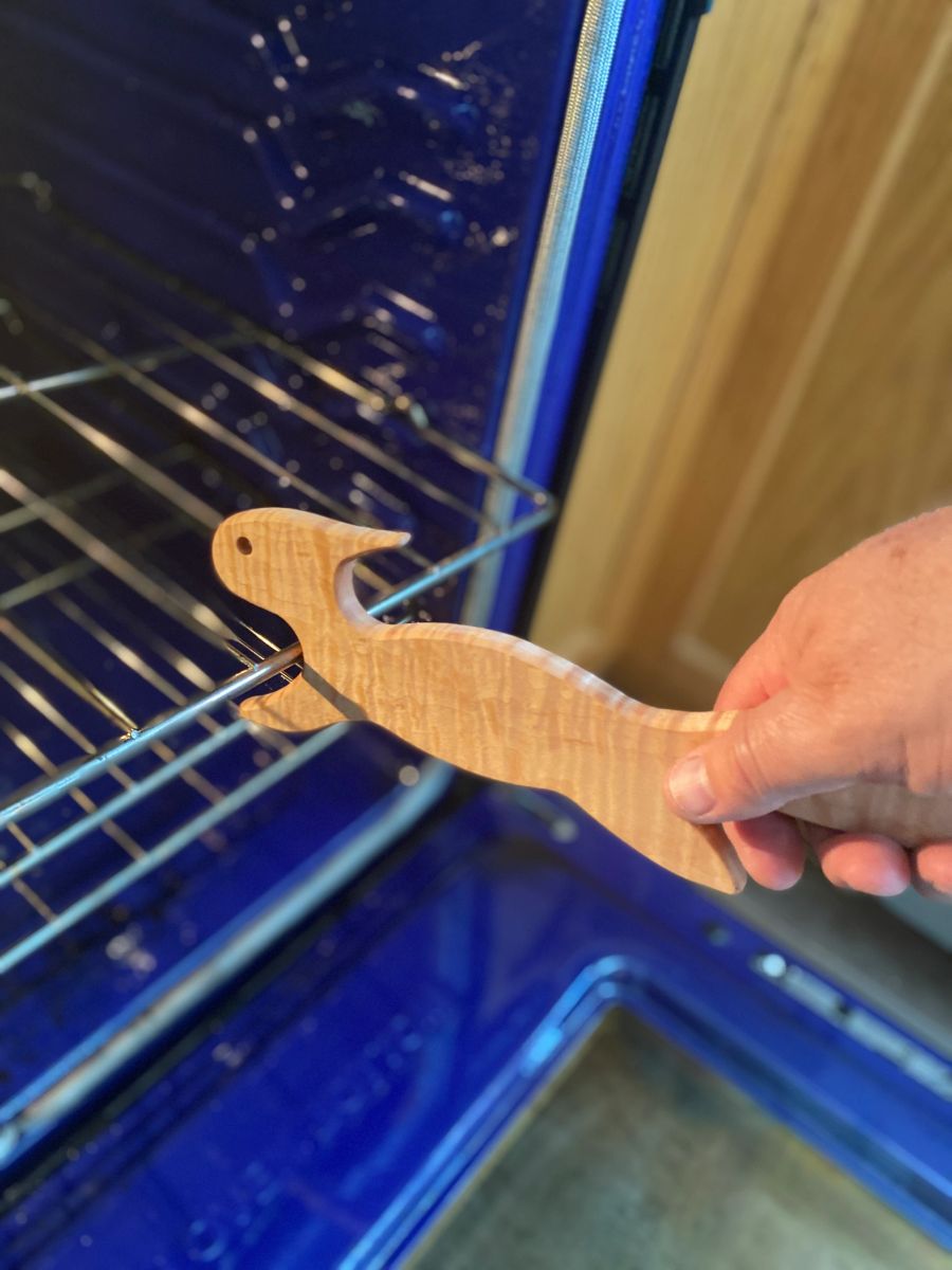 Squirrel Oven Rack Pull