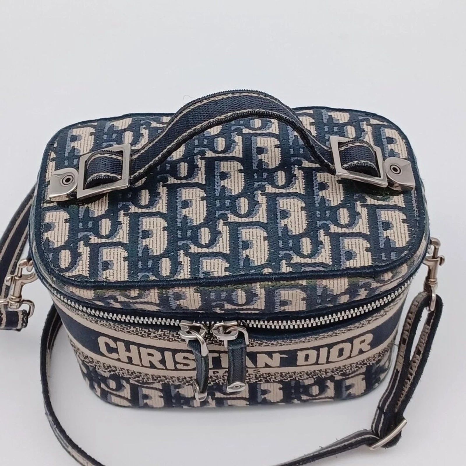 Dior Oblique Vanity Case Bag — photo 3
