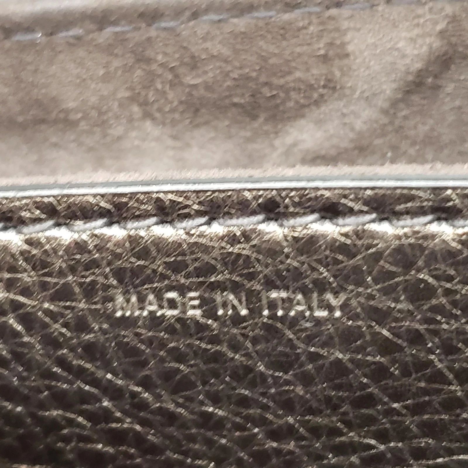 Christian Dior Grained Evolution Metallic Gold Flap Shoulder Crossbody — photo 10