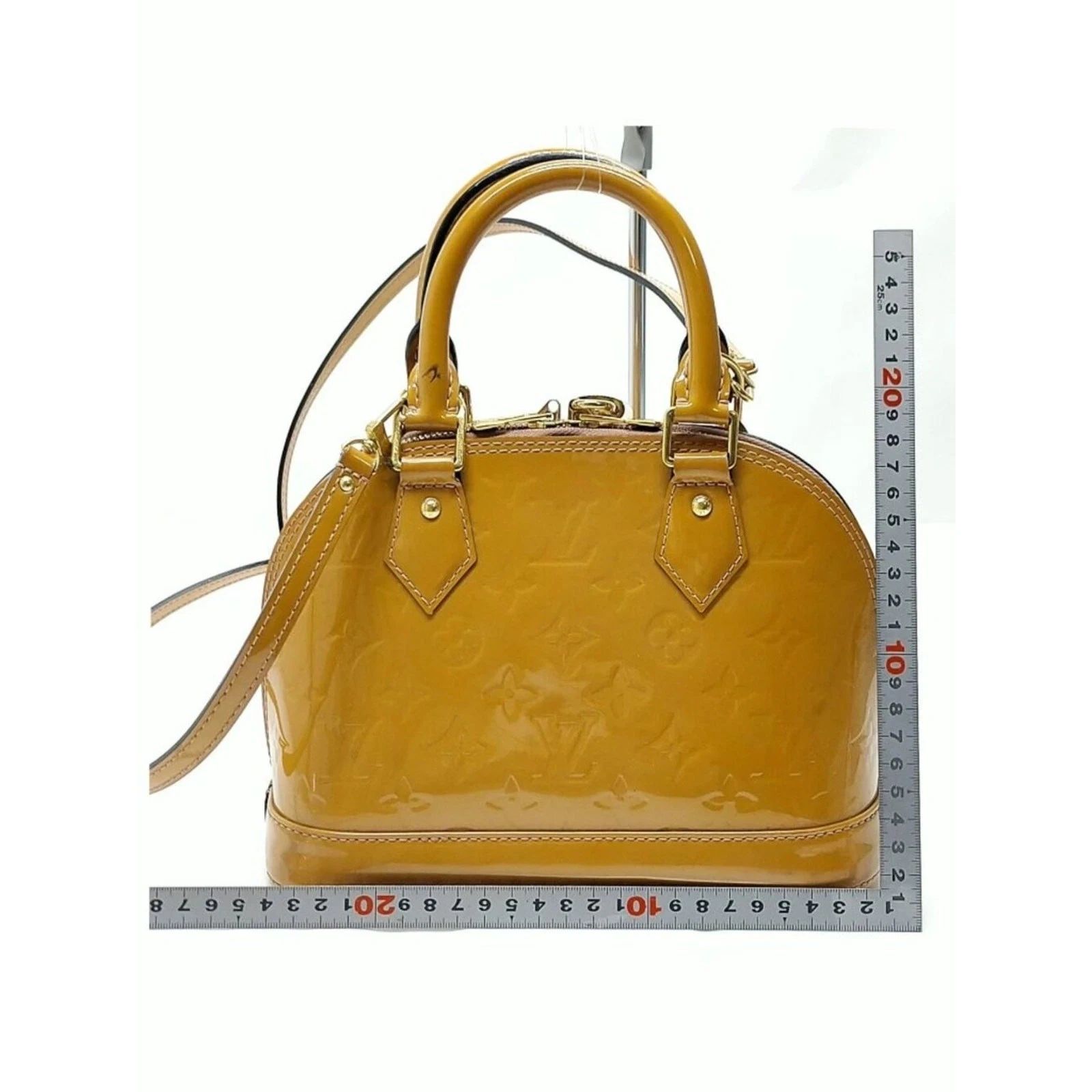 Louis Vuitton Alma BB Vernis Leather LV Crossbody Satchel — photo 3